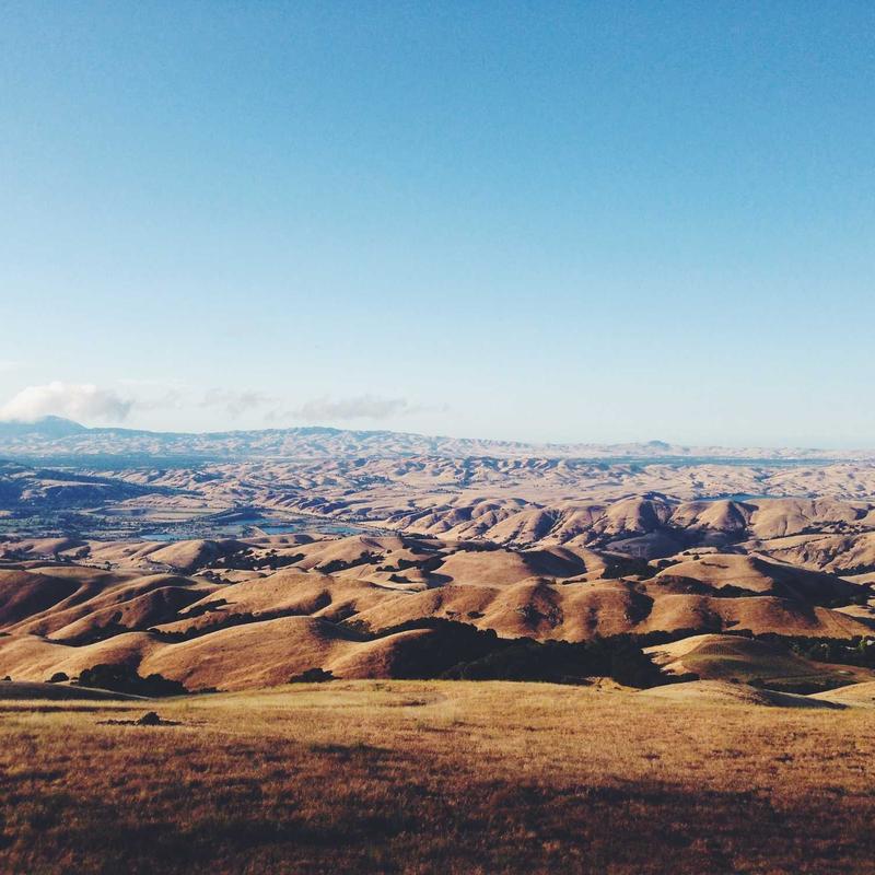 晨曦木吉他 (Acoustic Sunrise)